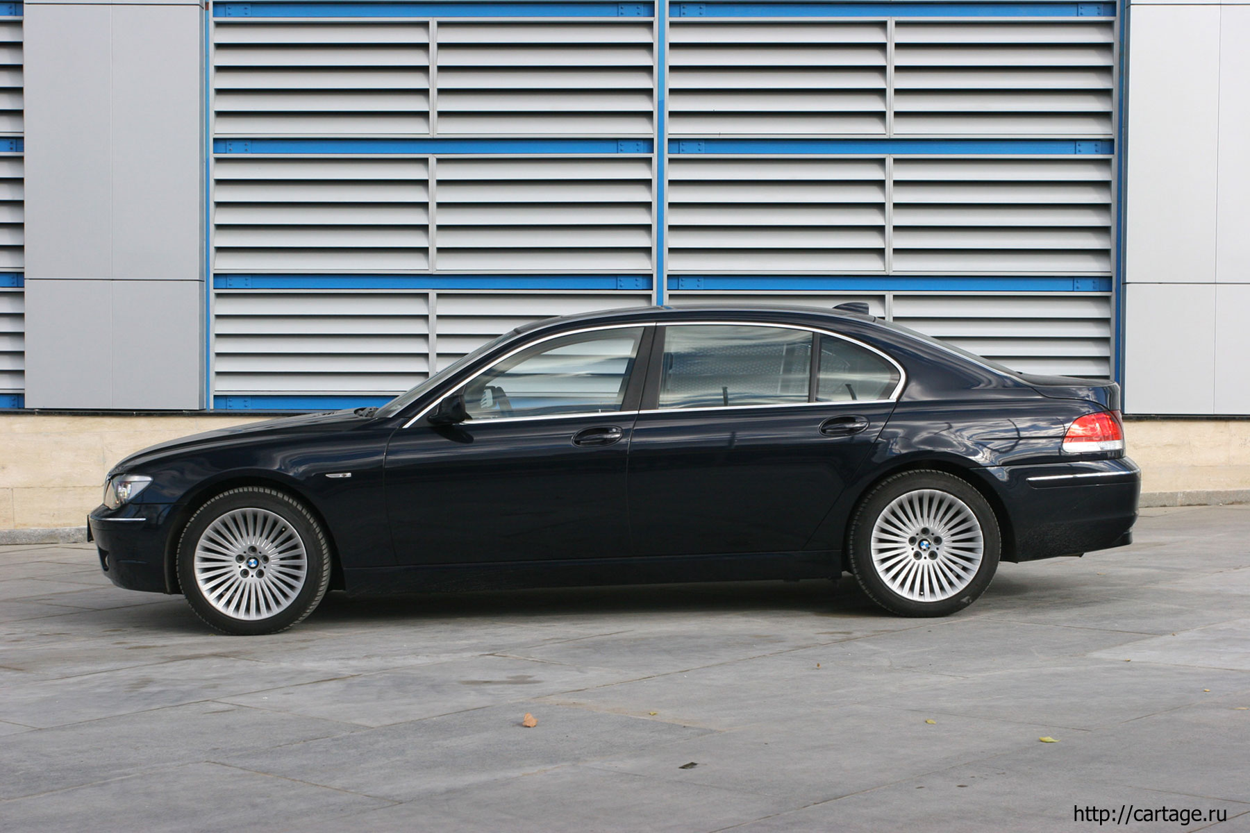 bmw 750i