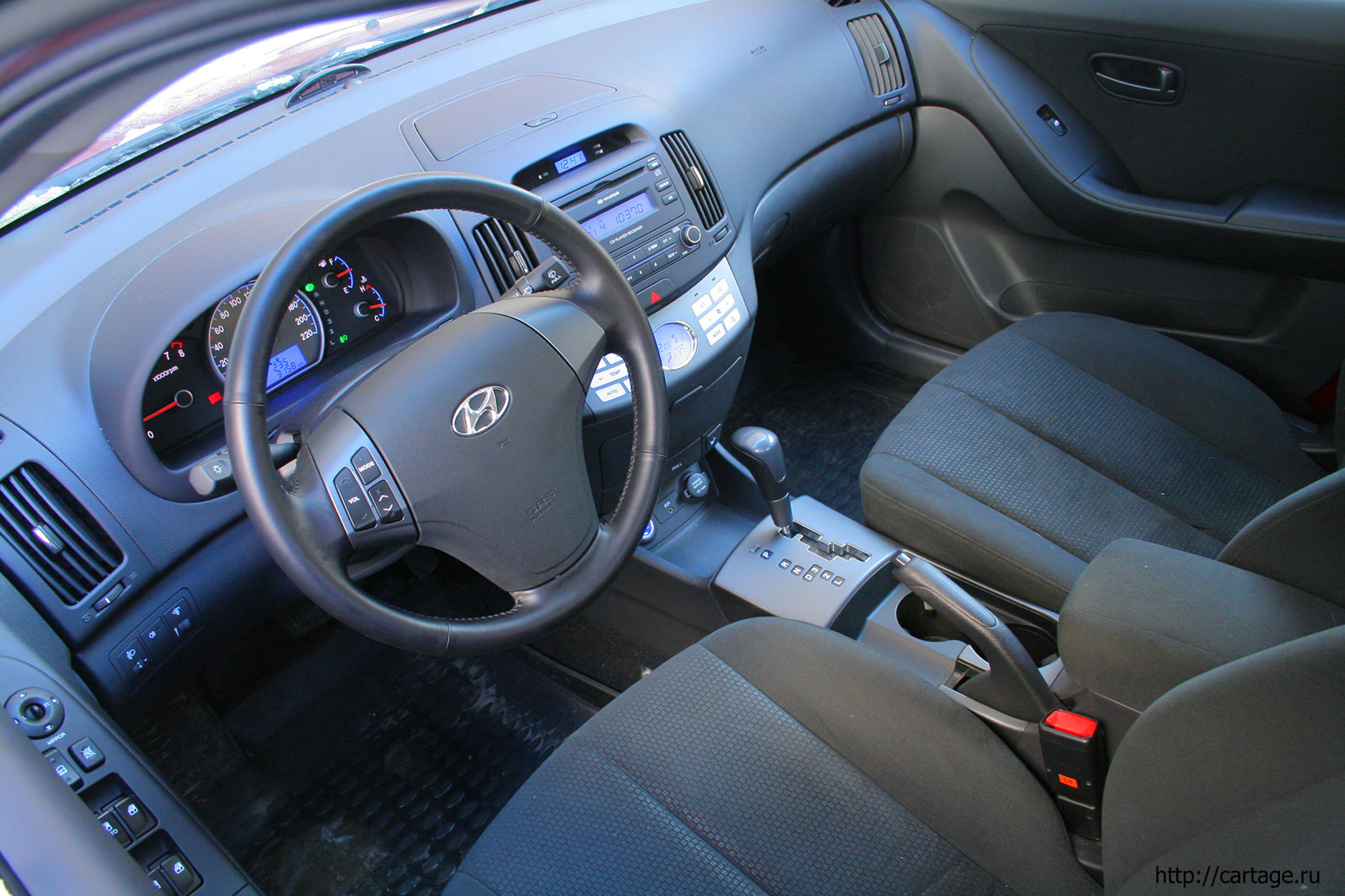 hyundai elantra 2012