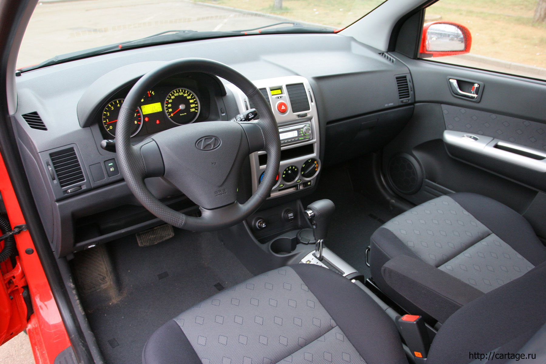 hyundai getz салон hyundai getz салон
