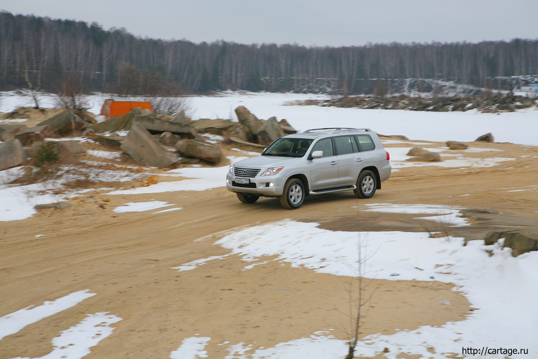 lexus LX 570