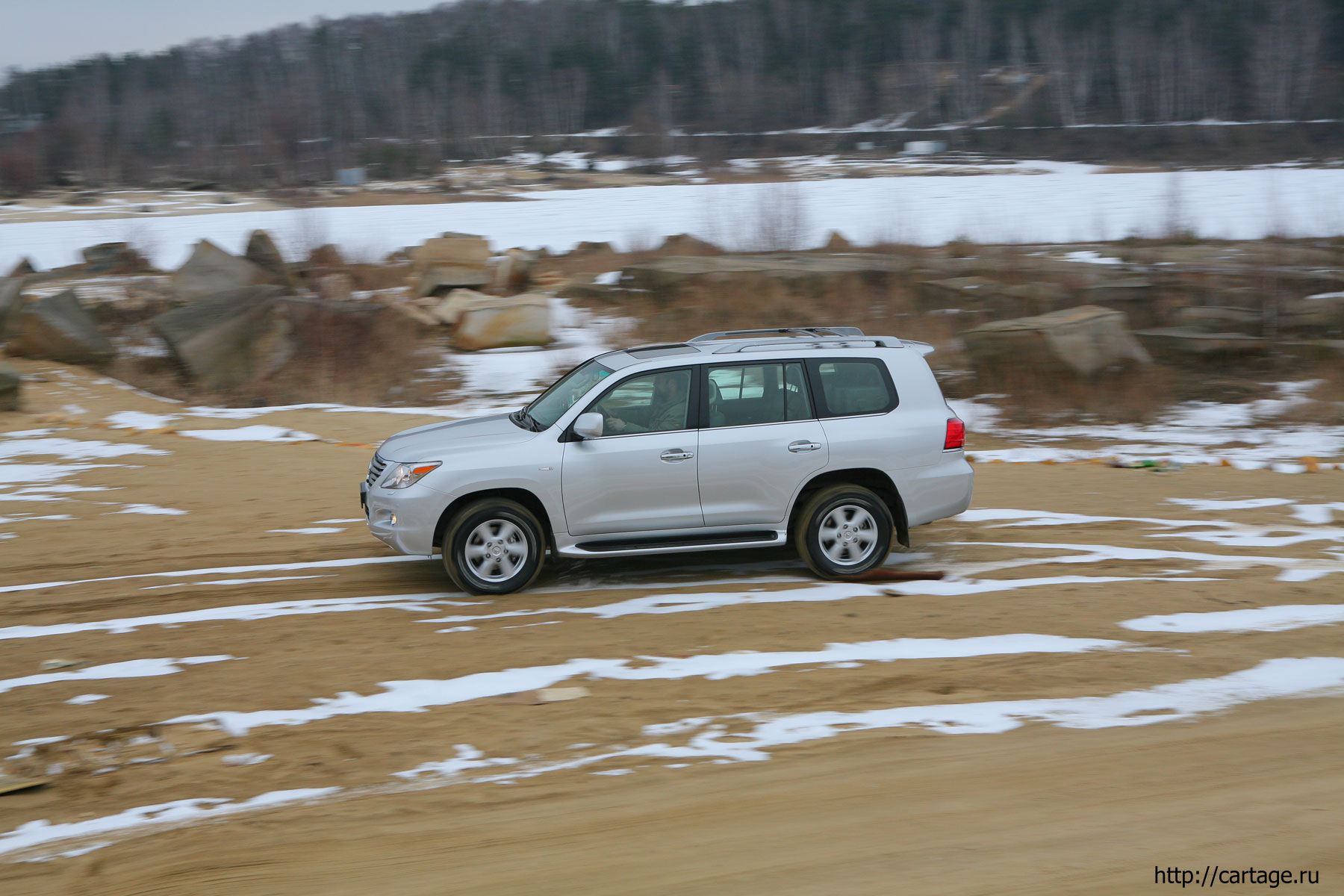 lexus LX 570