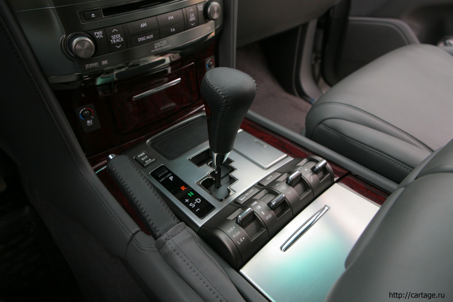 lexus LX 570 lexus LX 570