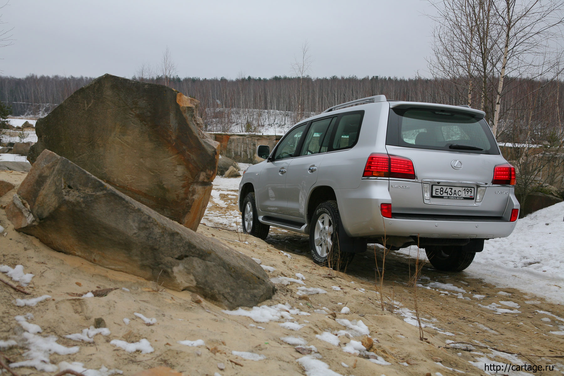 lexus LX 570