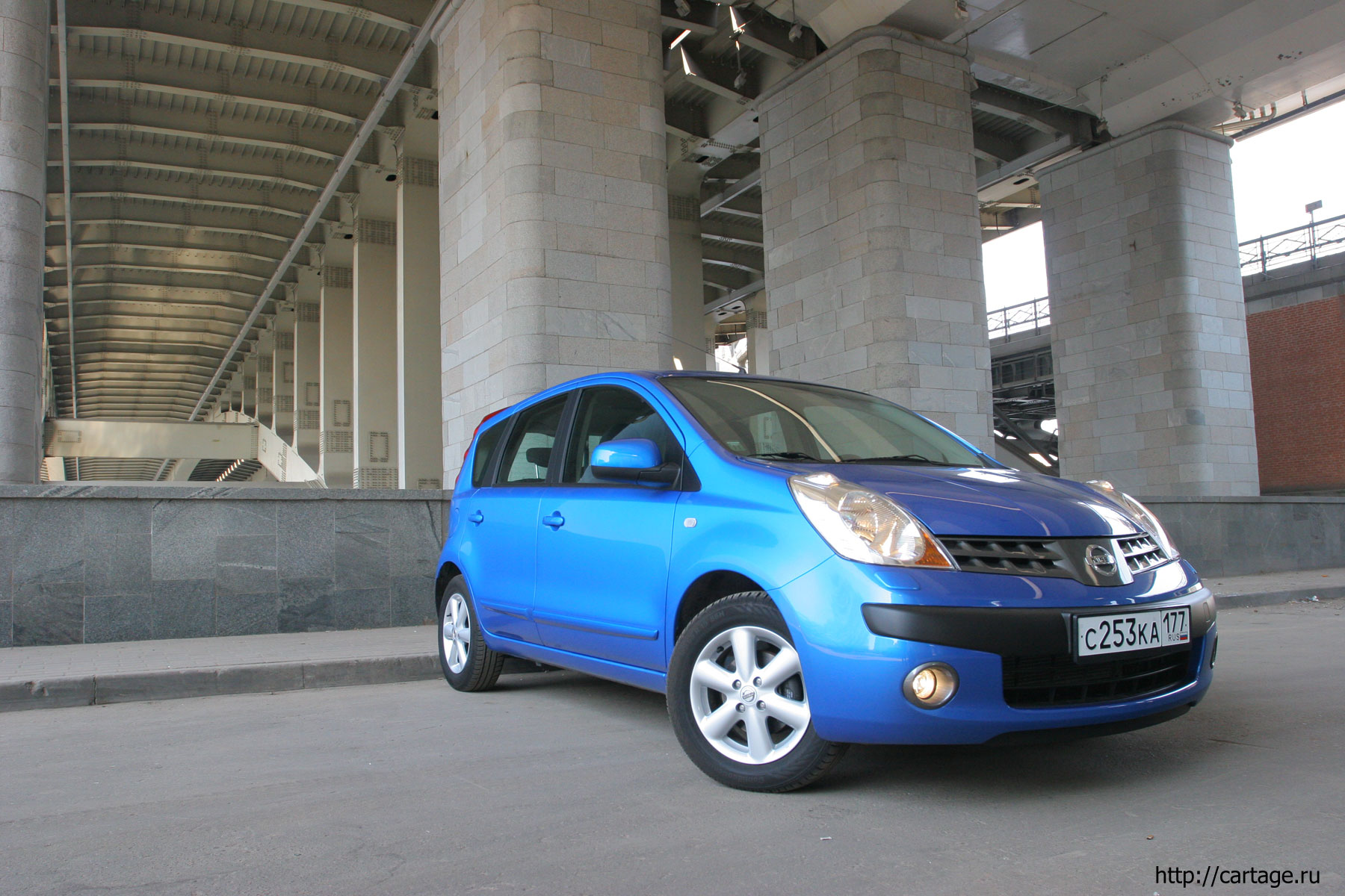 nissan note