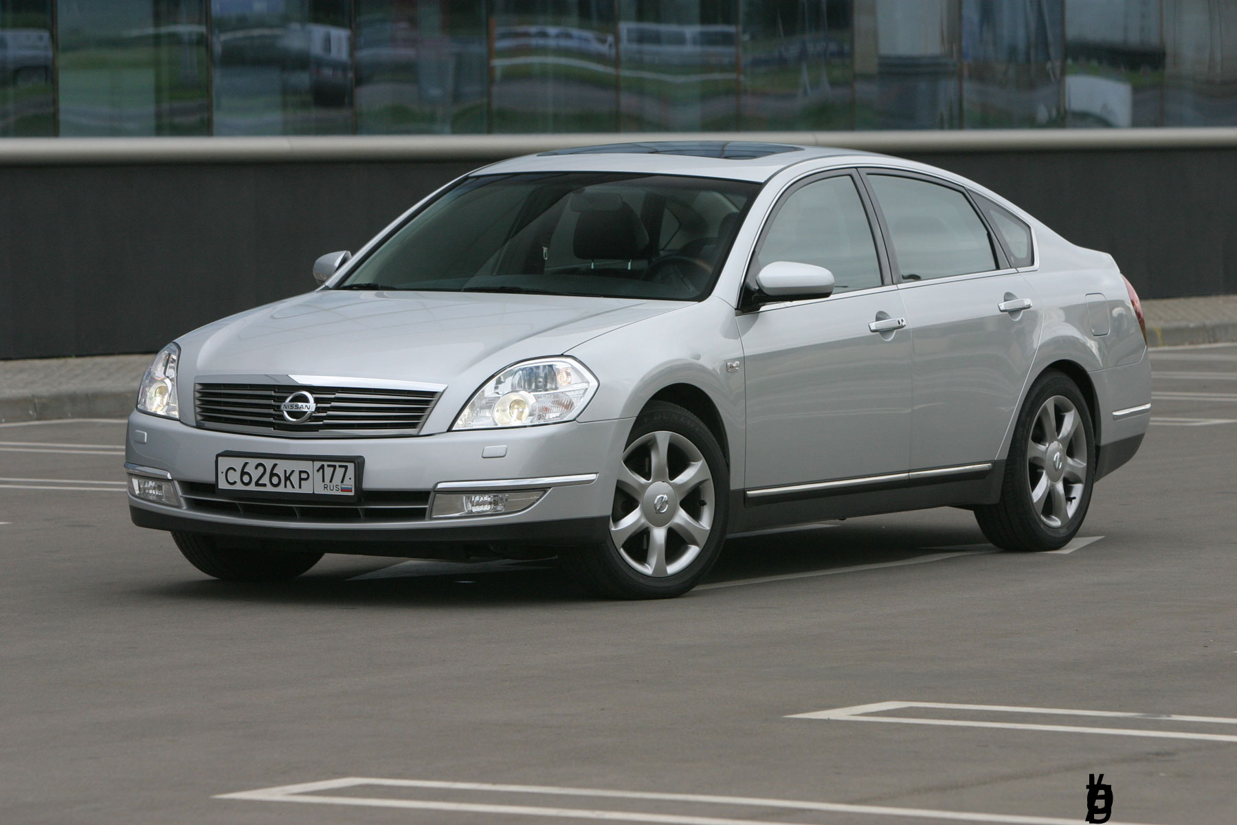 nissan teana