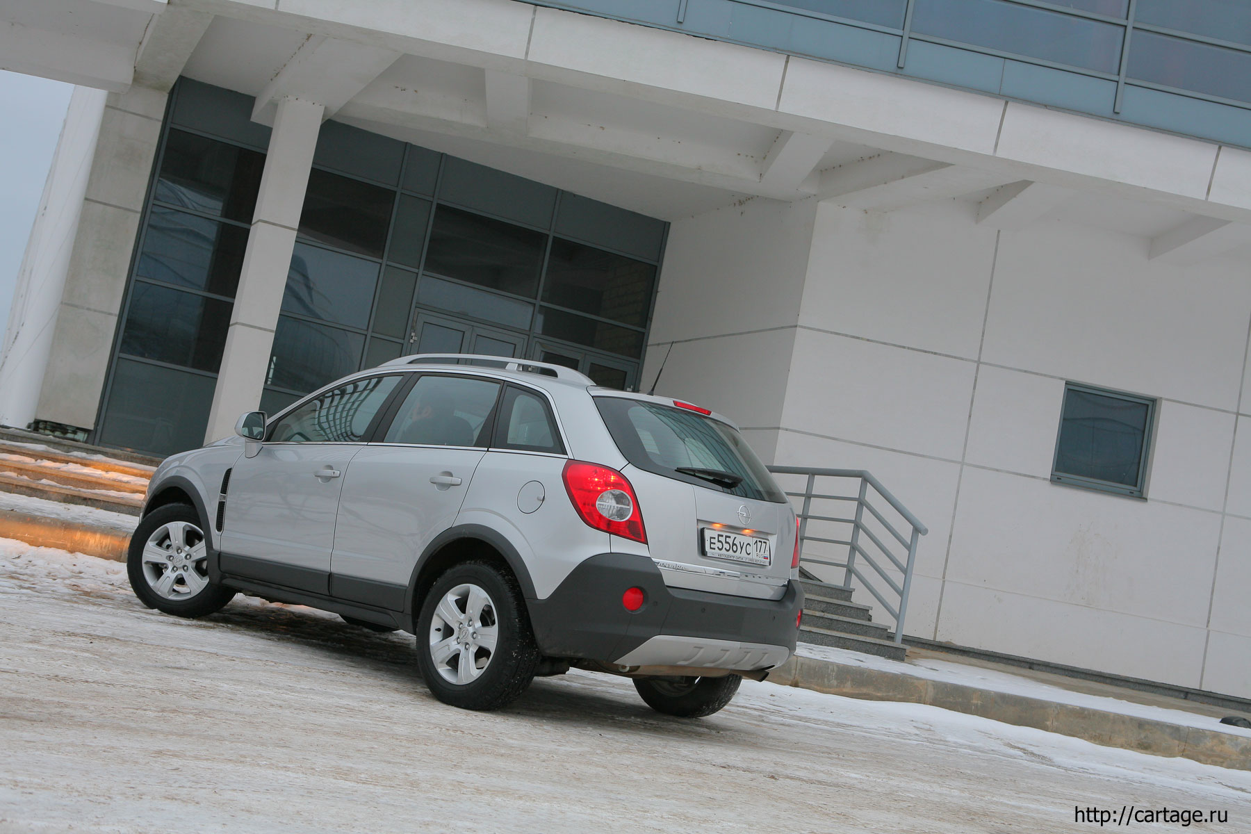 opel antara