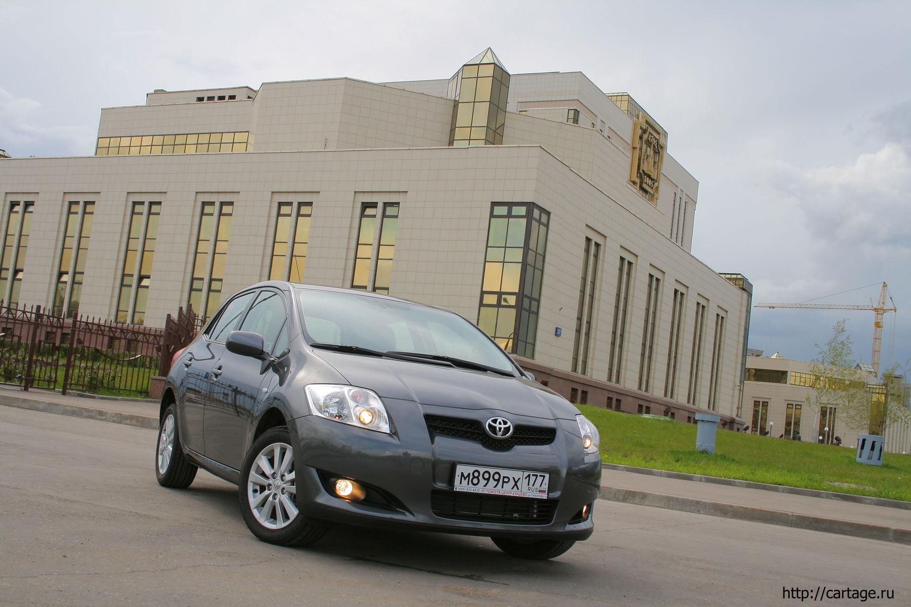 toyota auris toyota auris