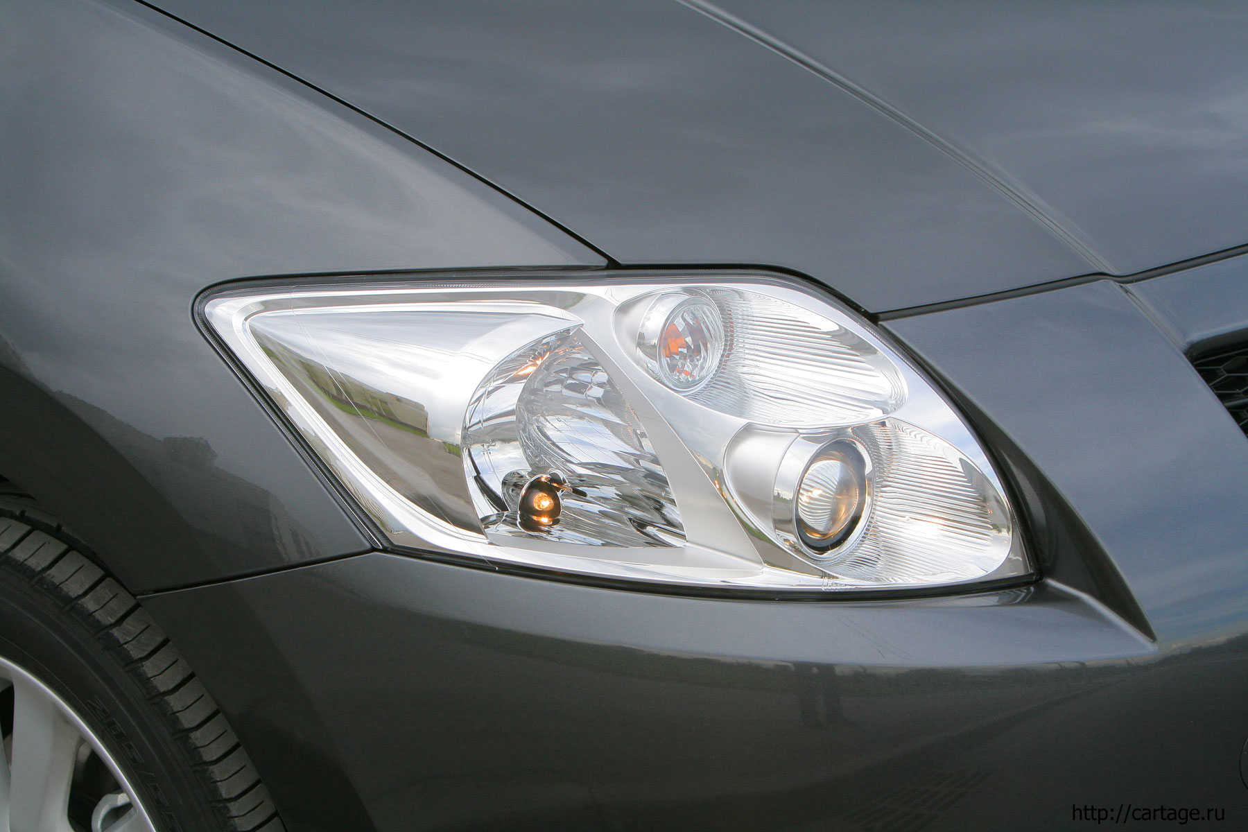 toyota auris toyota auris