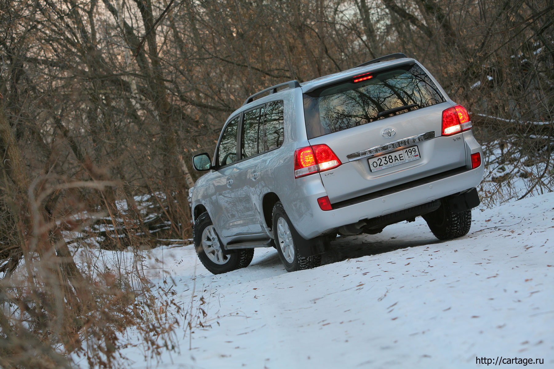 toyota landcruser 200