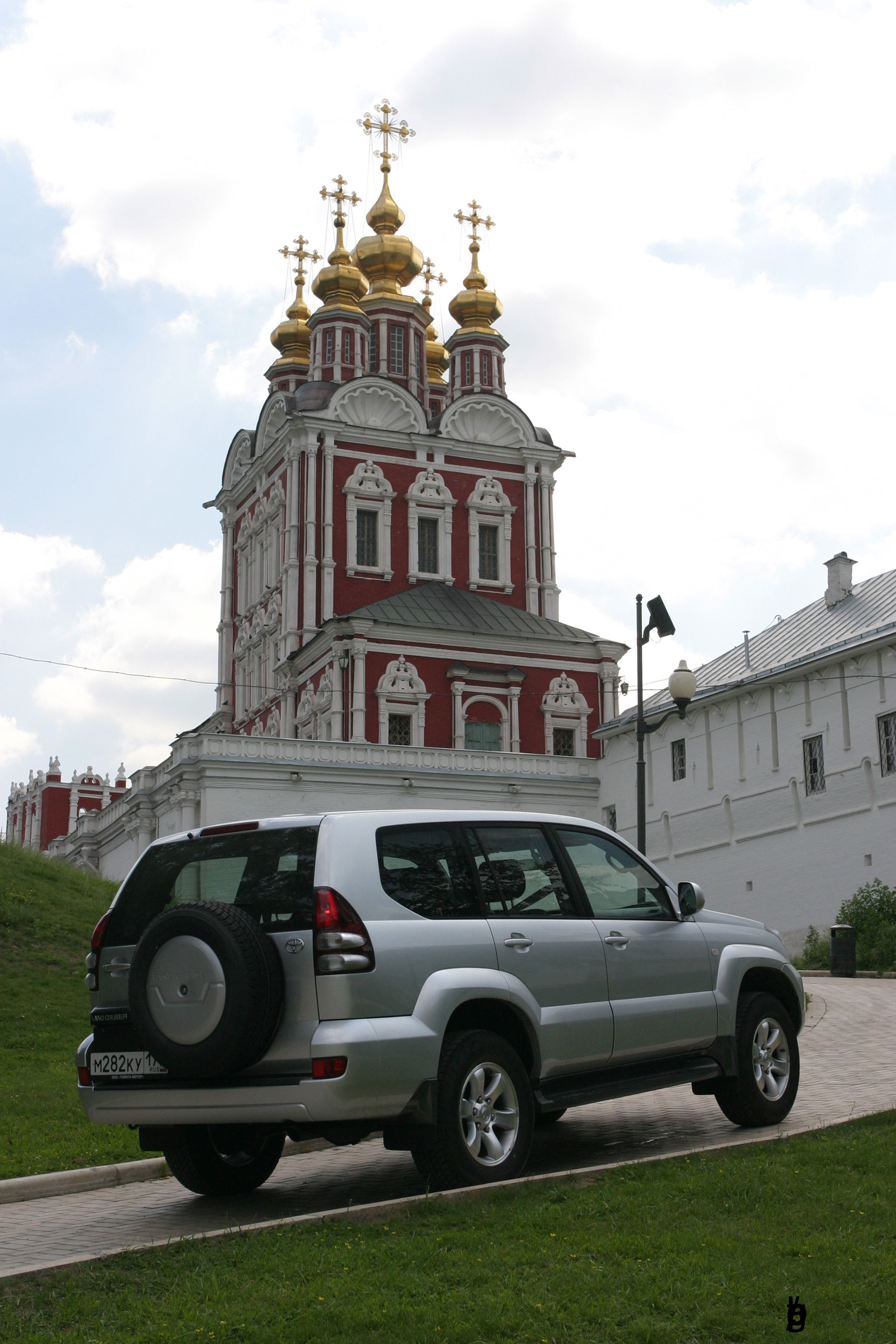 toyota prado