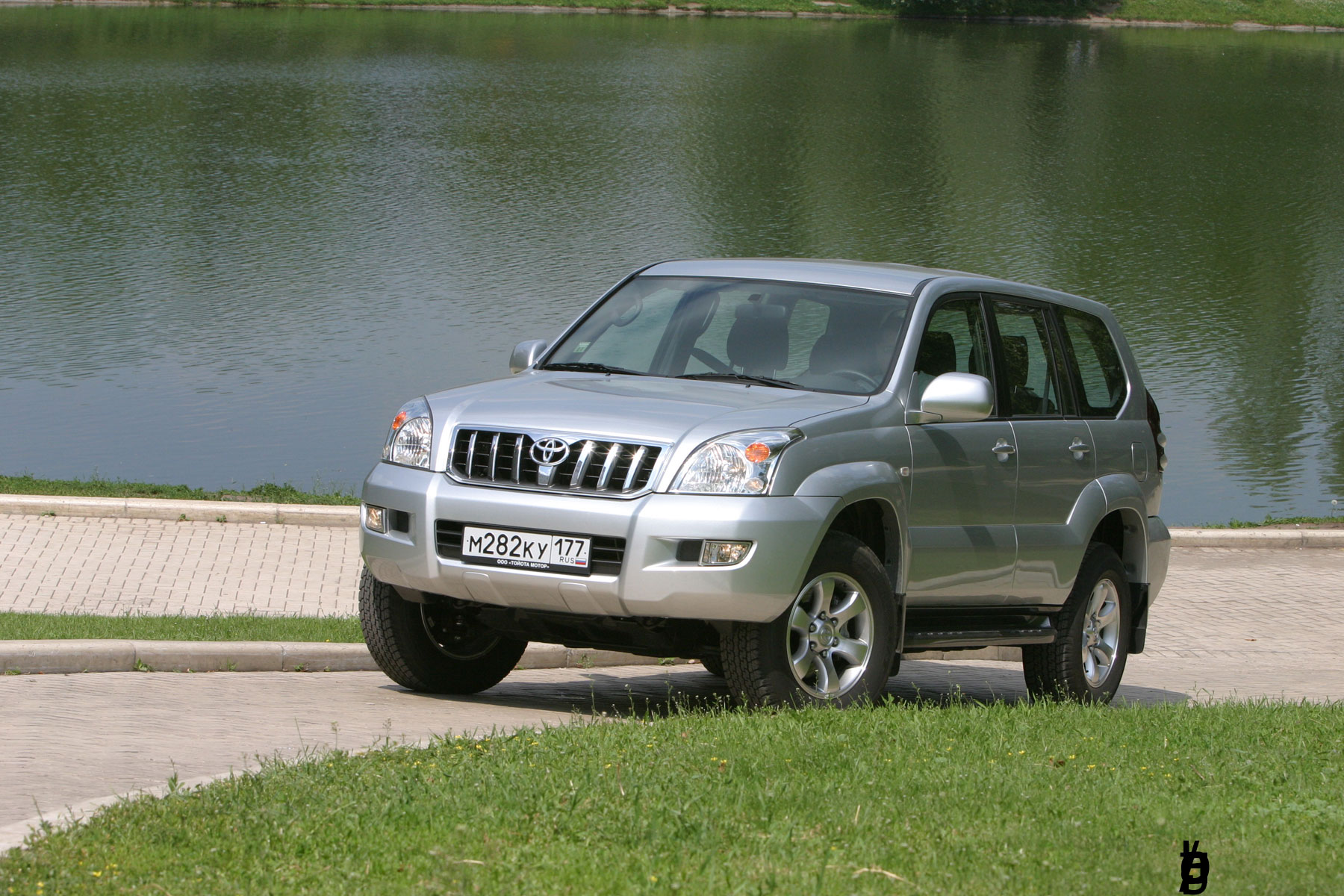 toyota prado