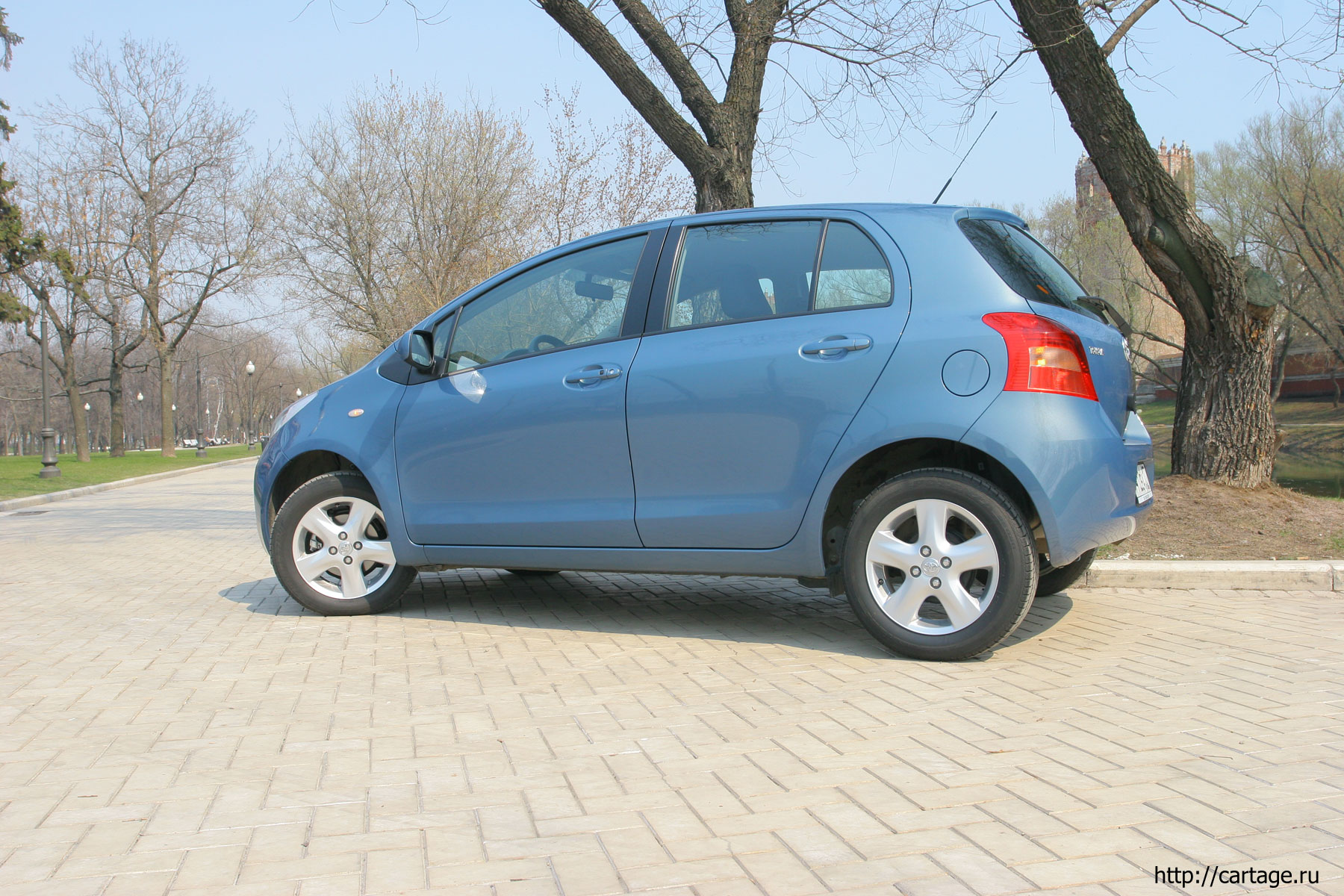 toyota yaris toyota yaris