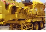   Komatsu BR200 